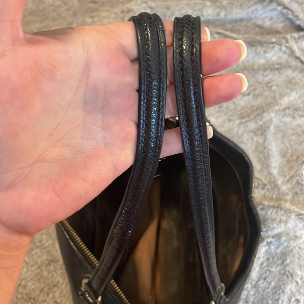 Large Coach Tote ๐ - Picture 4 of 6